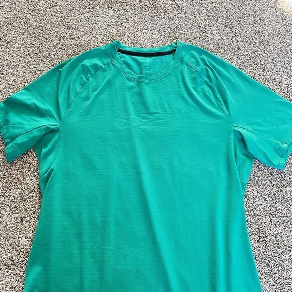 Lululemon Men’s Drysense Short Sleeve Shirt in Maldives Green - Picture 6 of 11